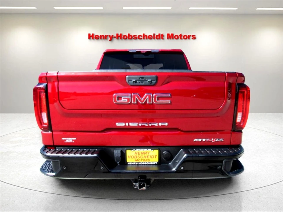 2023 GMC Sierra 5th Gen - Image 3 of 12
