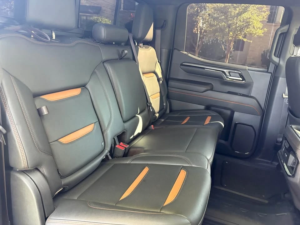 2023 GMC Sierra 5th Gen - Image 7 of 11
