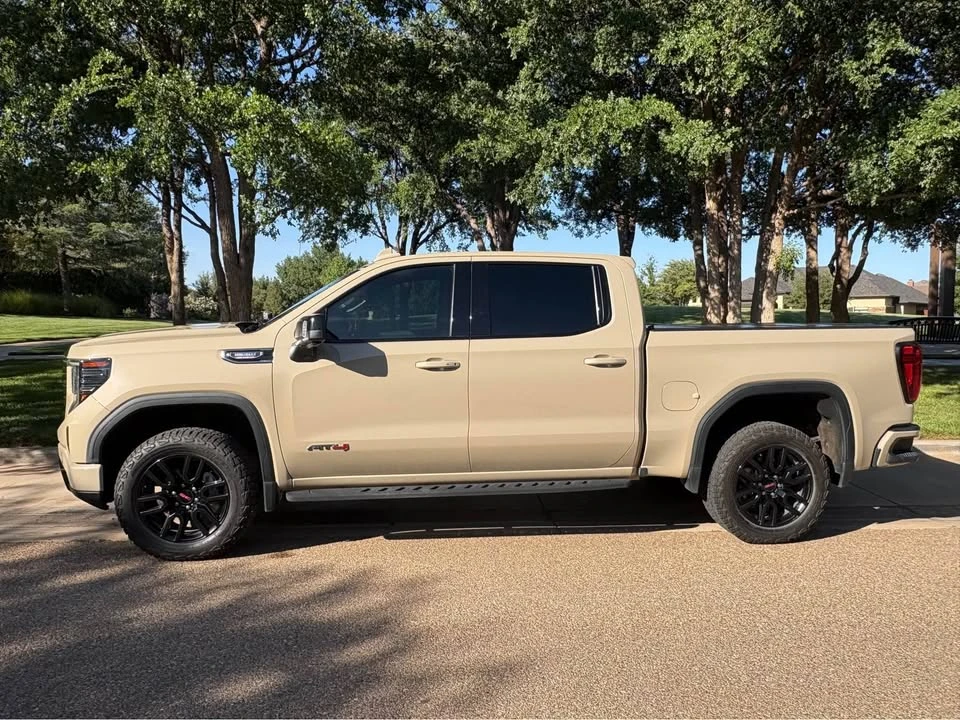 2023 GMC Sierra 5th Gen - Image 11 of 11