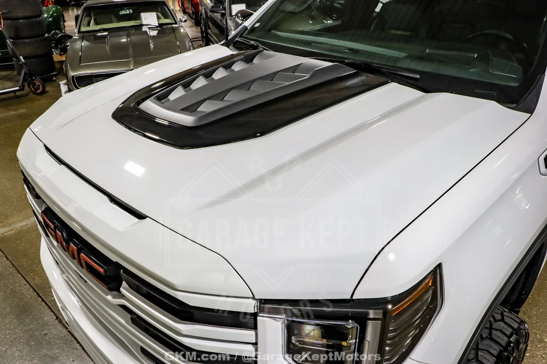 2023 GMC Sierra 5th Gen - Image 25 of 31