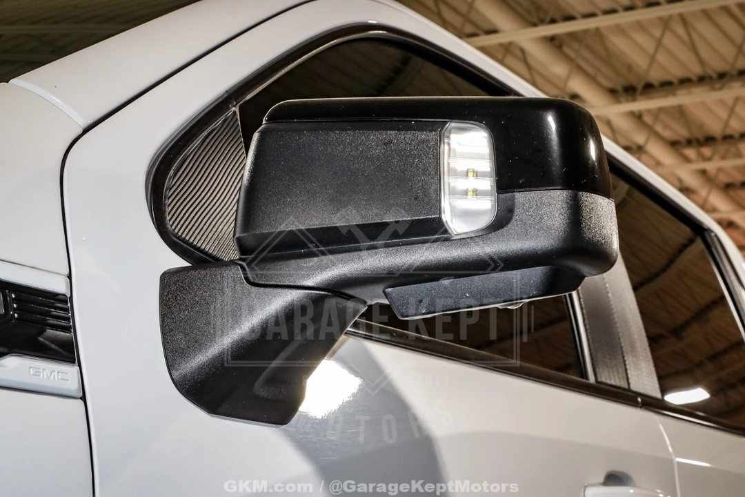 2023 GMC Sierra 5th Gen - Image 31 of 31