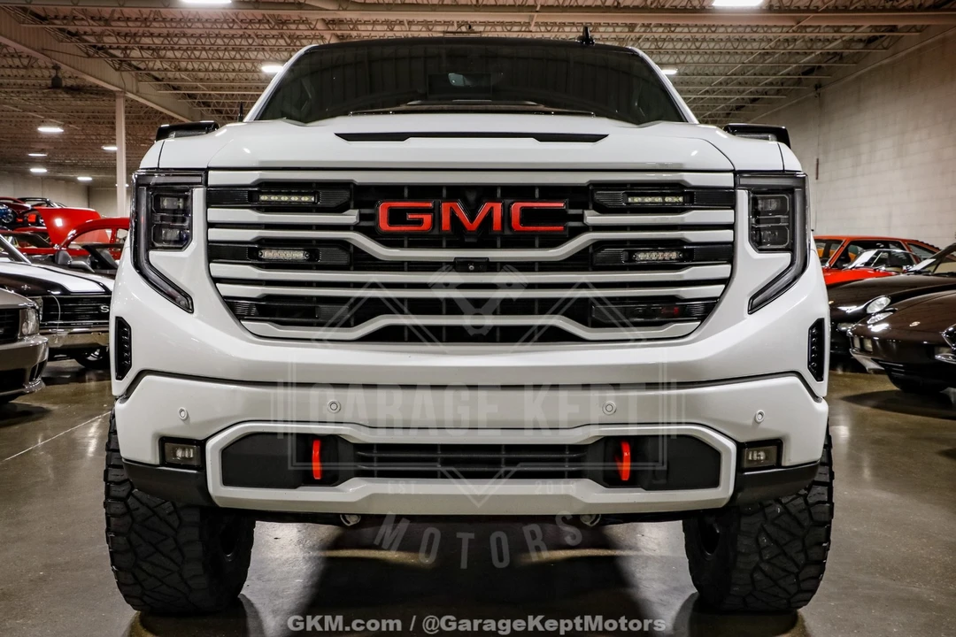 2023 GMC Sierra 5th Gen - Image 20 of 21