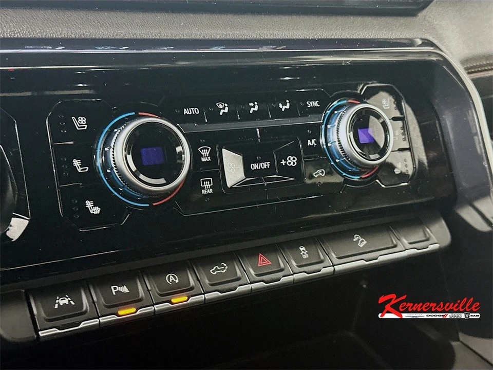 2023 GMC Sierra 5th Gen - Image 18 of 21