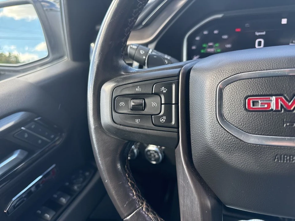 2023 GMC Sierra 5th Gen - Image 16 of 21