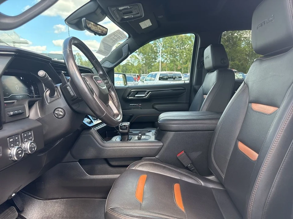 2023 GMC Sierra 5th Gen - Image 9 of 21