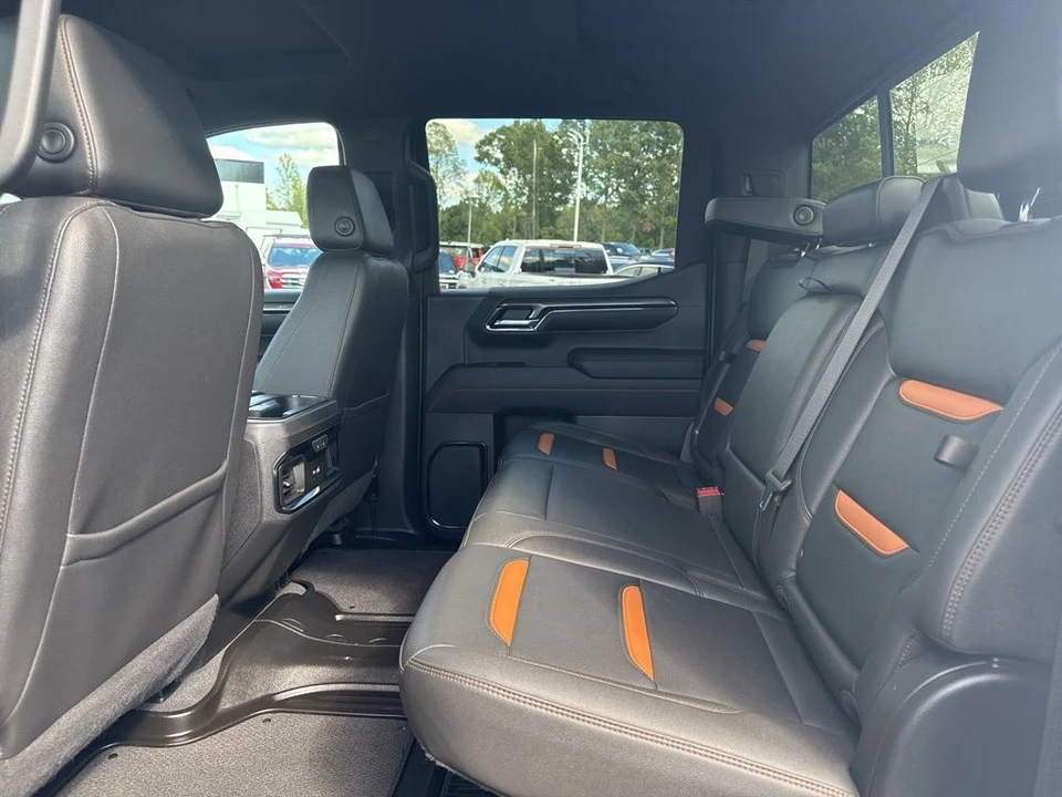 2023 GMC Sierra 5th Gen - Image 12 of 21