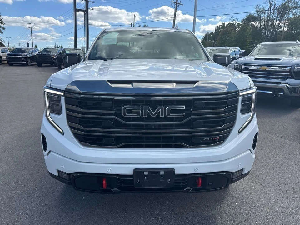 2023 GMC Sierra 5th Gen - Image 8 of 21