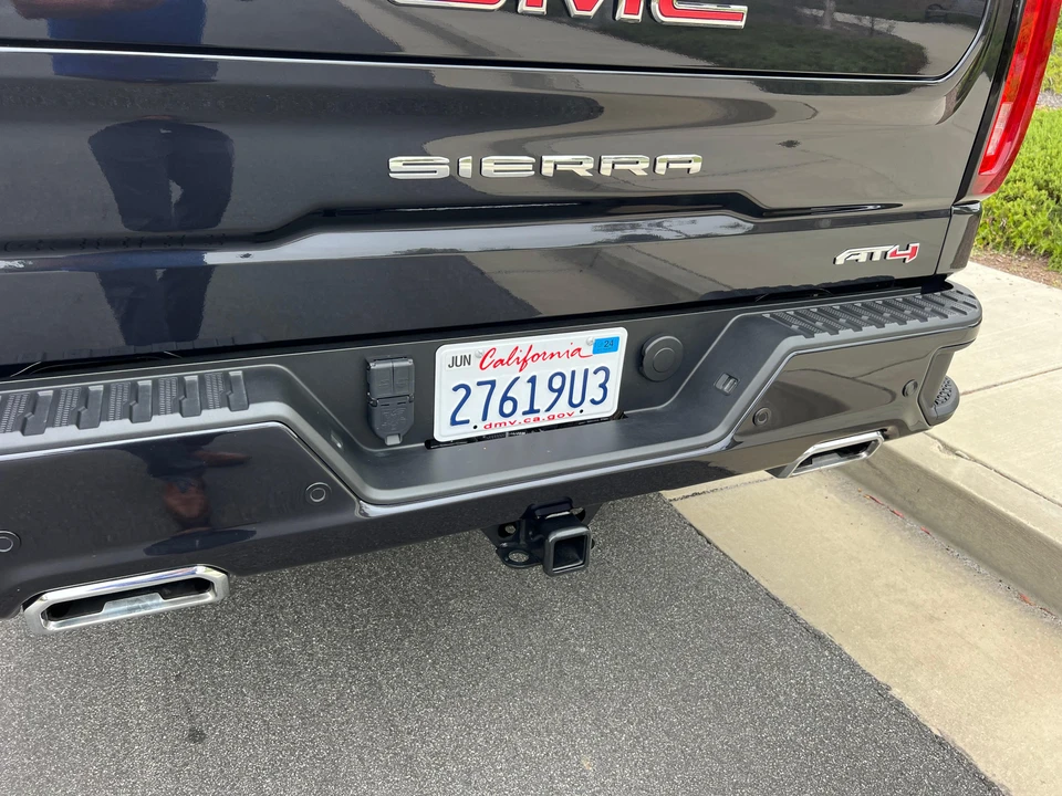 2023 GMC Sierra 5th Gen - Image 24 of 31