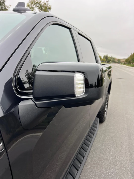 2023 GMC Sierra 5th Gen - Image 17 of 31