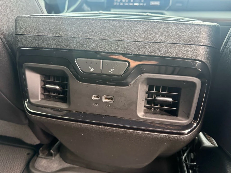 2023 GMC Sierra 5th Gen - Image 21 of 21