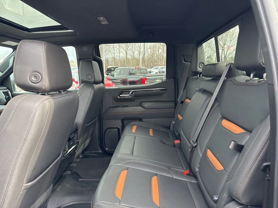 2023 GMC Sierra 5th Gen - Image 12 of 12