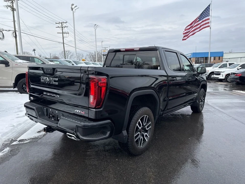 2023 GMC Sierra 5th Gen - Image 6 of 12