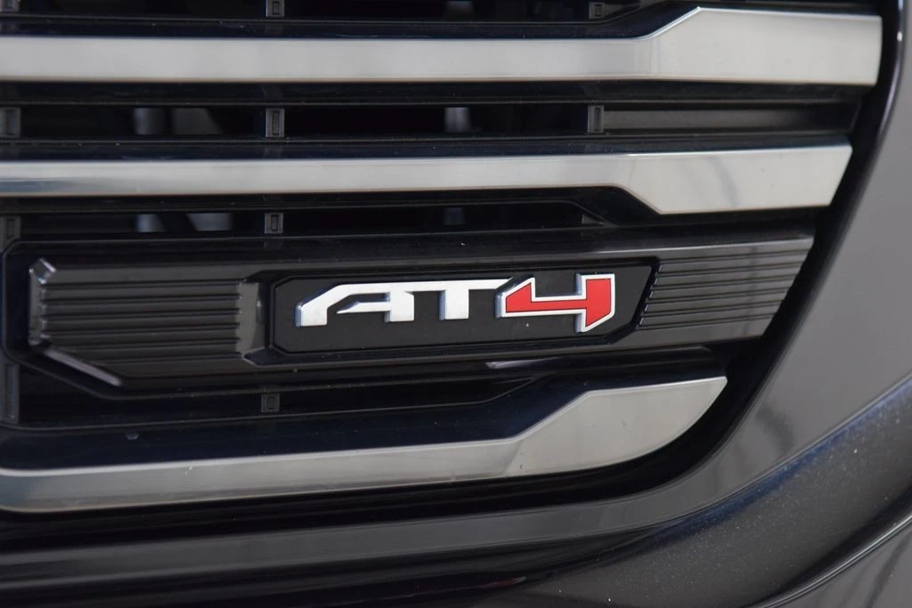 2023 GMC Sierra 5th Gen - Image 16 of 21