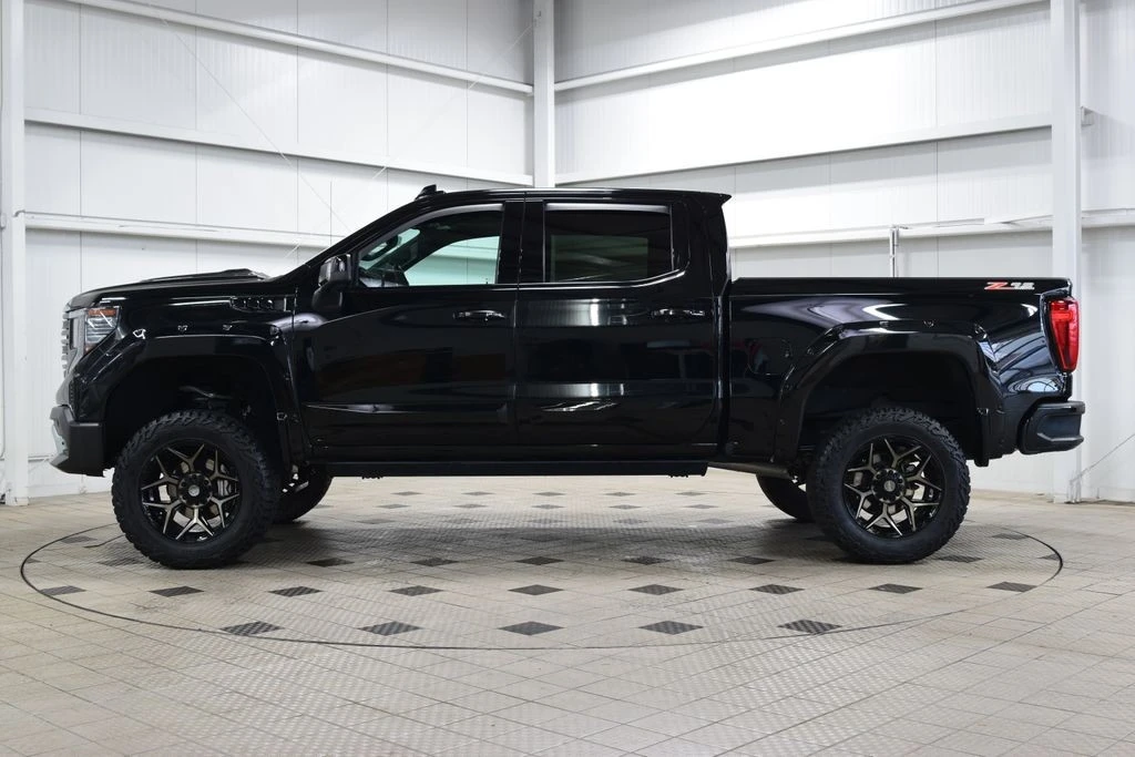 2023 GMC Sierra 5th Gen - Image 4 of 21