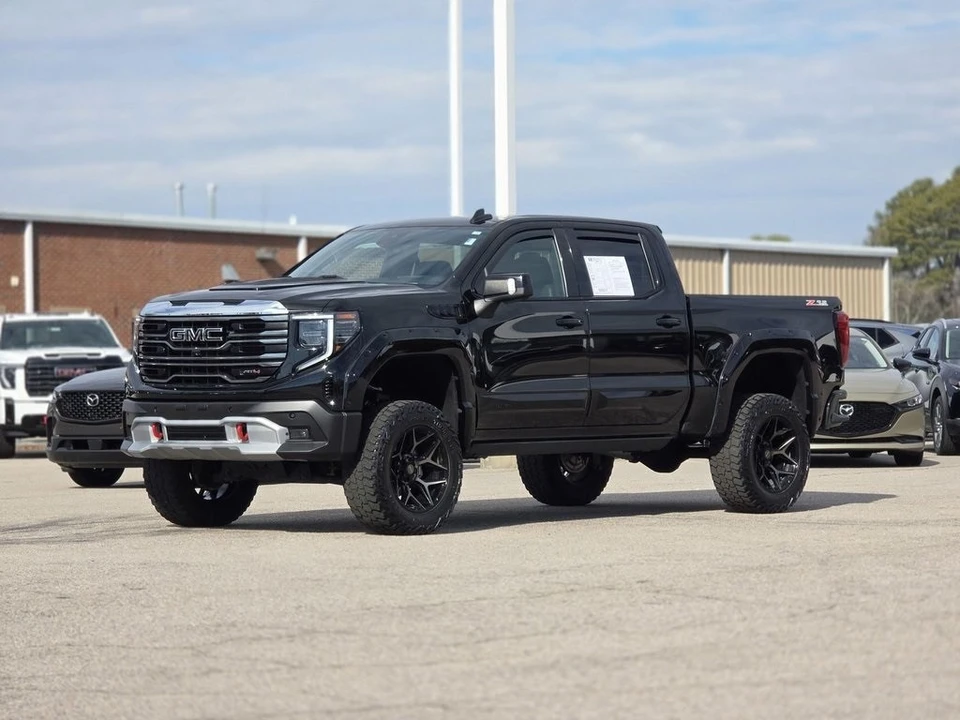 2023 GMC Sierra 5th Gen - Image 3 of 12