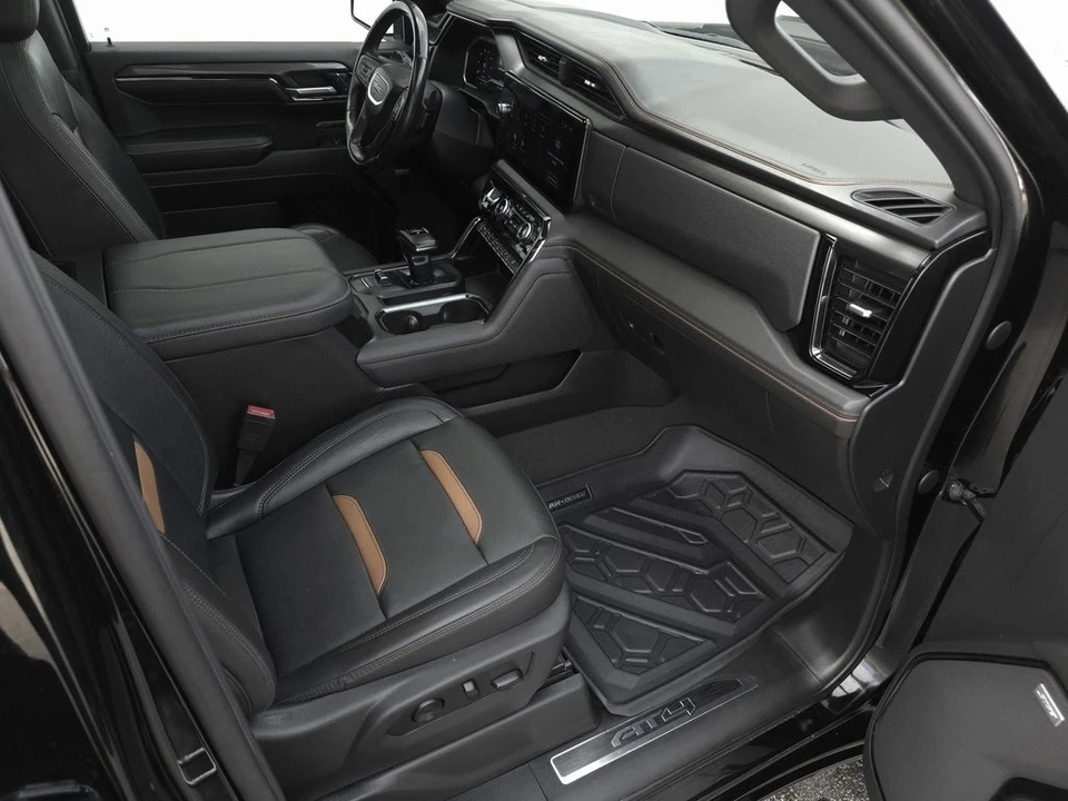 2023 GMC Sierra 5th Gen - Image 8 of 12
