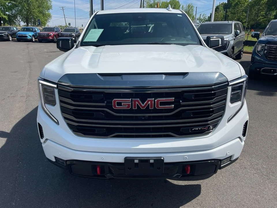 2023 GMC Sierra 5th Gen - Image 8 of 21