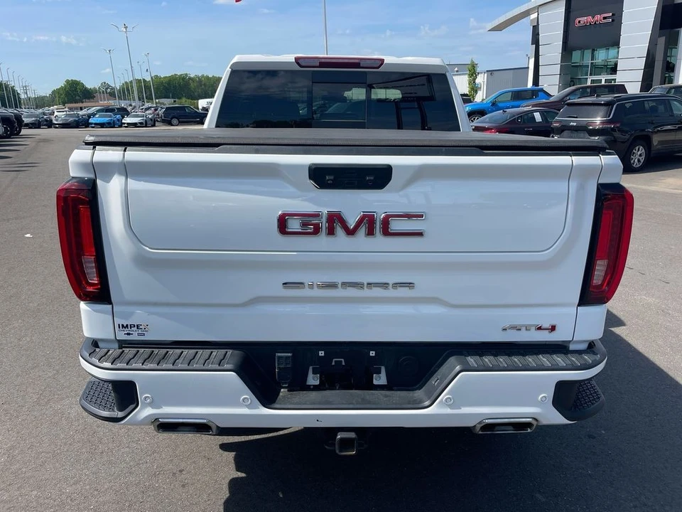 2023 GMC Sierra 5th Gen - Image 4 of 21
