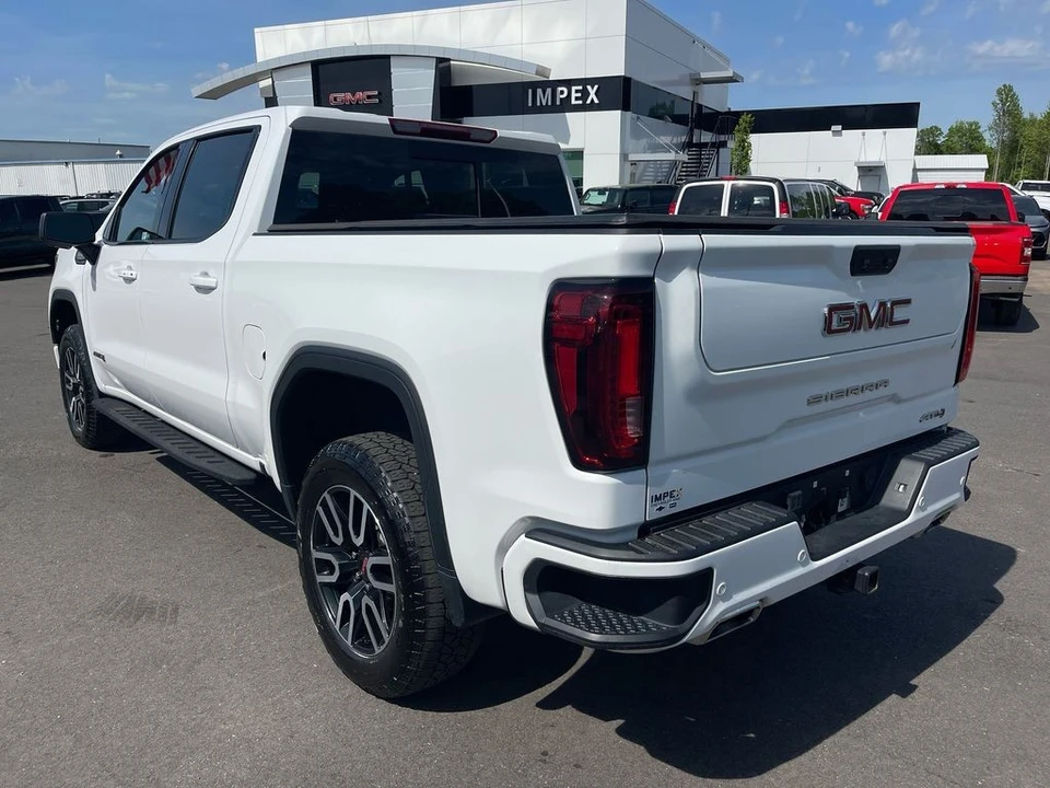 2023 GMC Sierra 5th Gen - Image 3 of 12