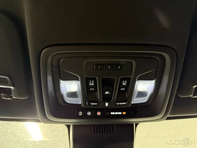 2023 GMC Sierra 5th Gen - Image 19 of 20