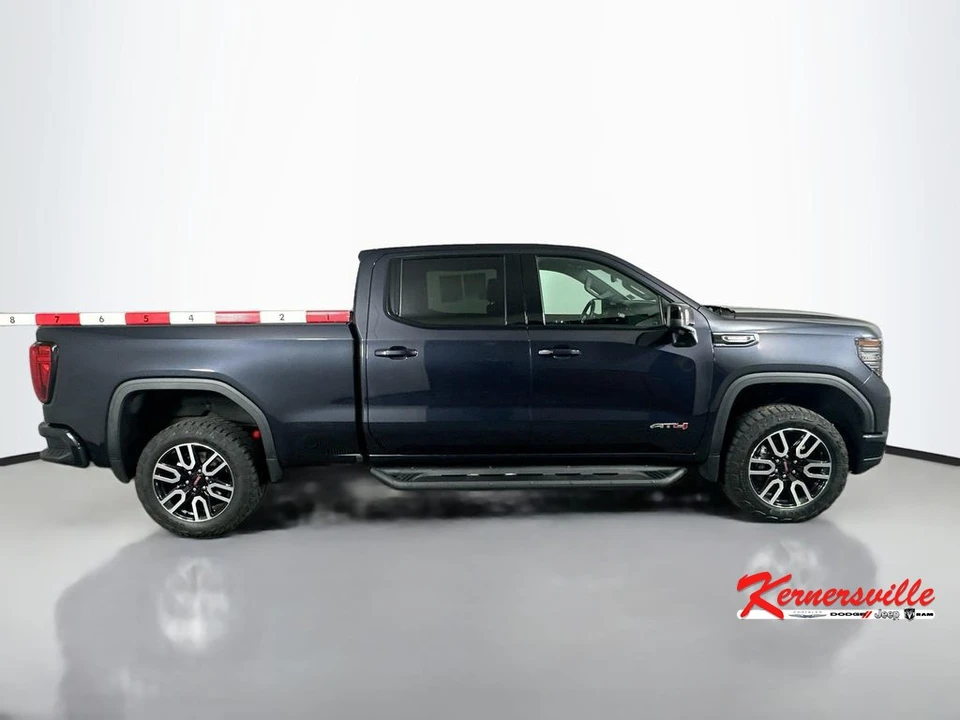 2023 GMC Sierra 5th Gen - Image 8 of 12