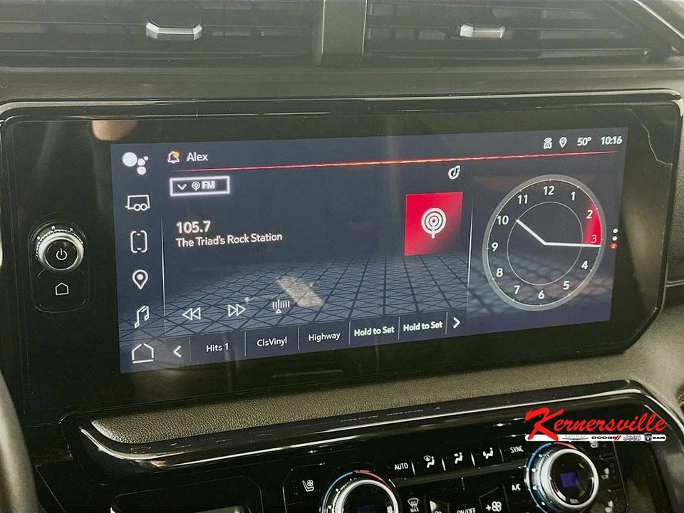2023 GMC Sierra 5th Gen - Image 17 of 21