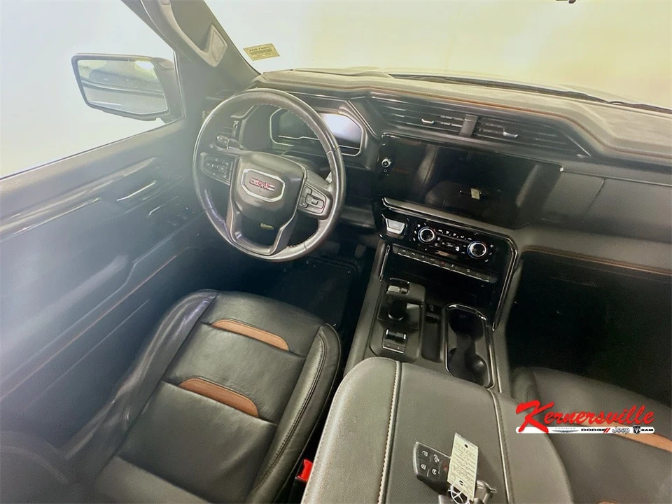 2023 GMC Sierra 5th Gen - Image 9 of 12