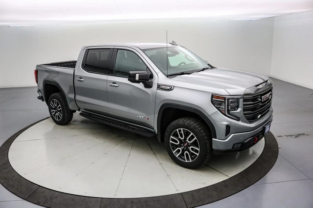 2023 GMC Sierra 5th Gen - Image 2 of 21