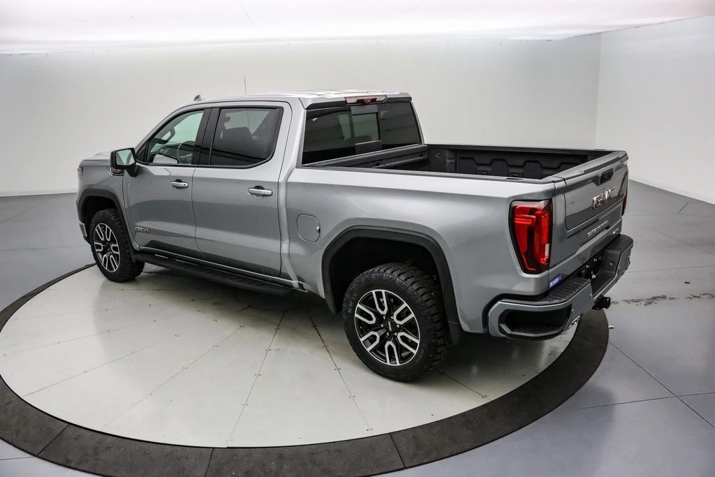 2023 GMC Sierra 5th Gen - Image 8 of 21