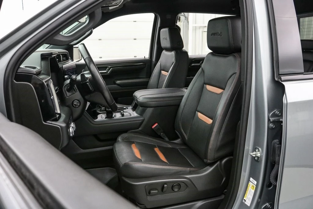 2023 GMC Sierra 5th Gen - Image 15 of 21