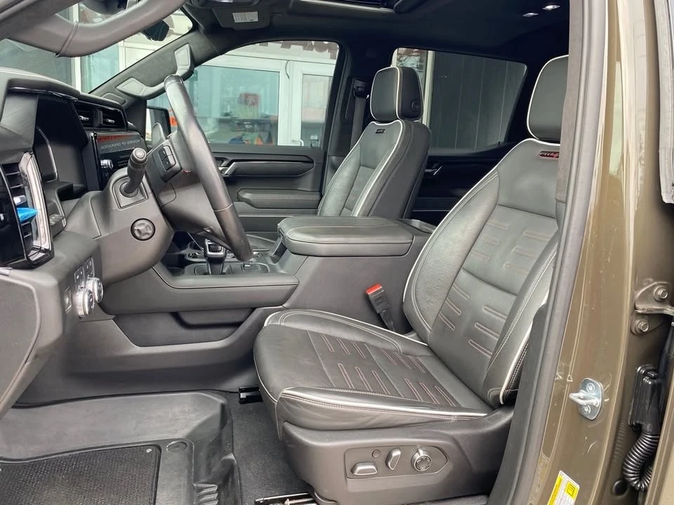 2023 GMC Sierra 5th Gen - Image 5 of 10