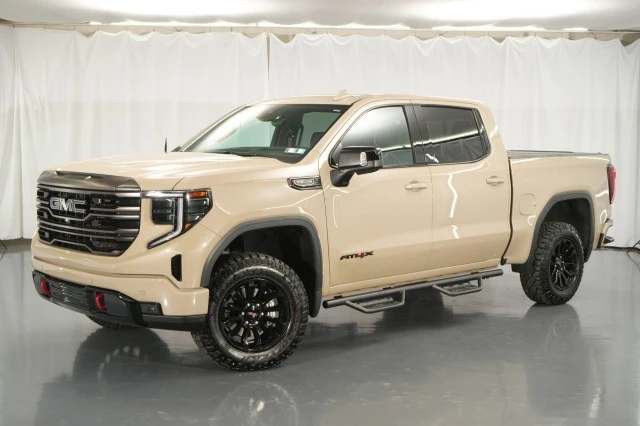 2023 GMC Sierra 5th Gen - Image 5 of 21