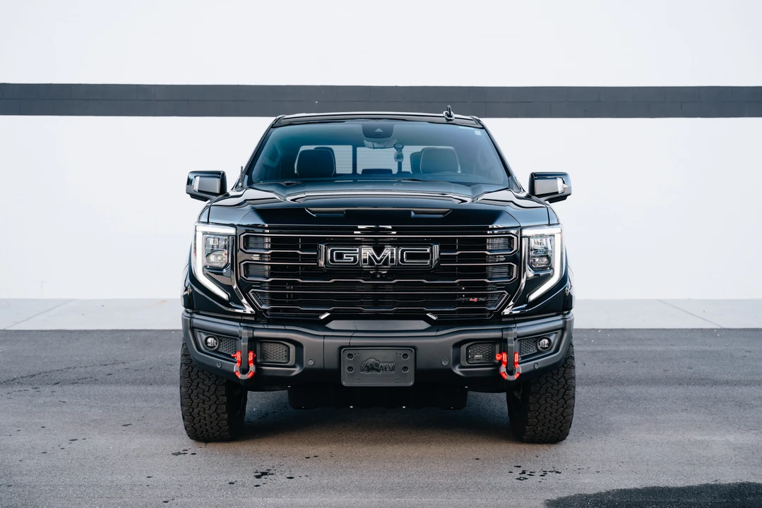 2023 GMC Sierra 5th Gen - Image 11 of 31