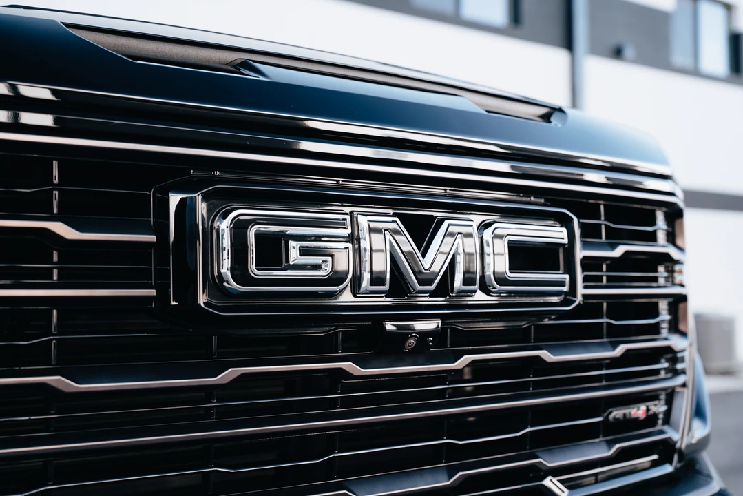 2023 GMC Sierra 5th Gen - Image 17 of 31