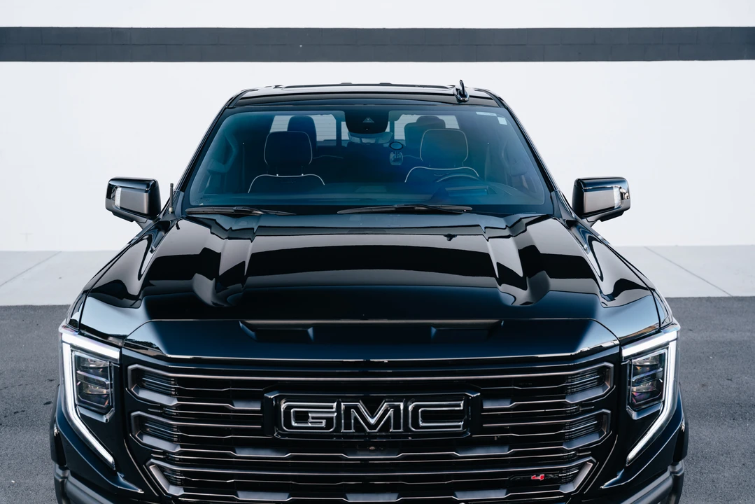 2023 GMC Sierra 5th Gen - Image 13 of 31