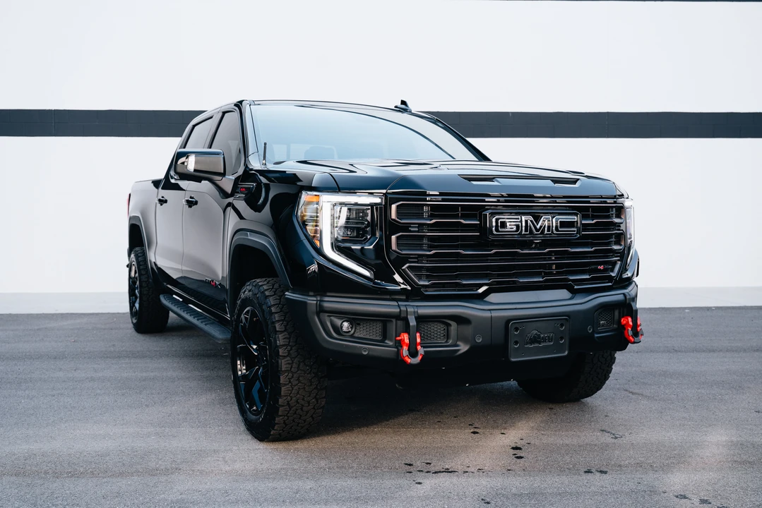 2023 GMC Sierra 5th Gen - Image 10 of 31