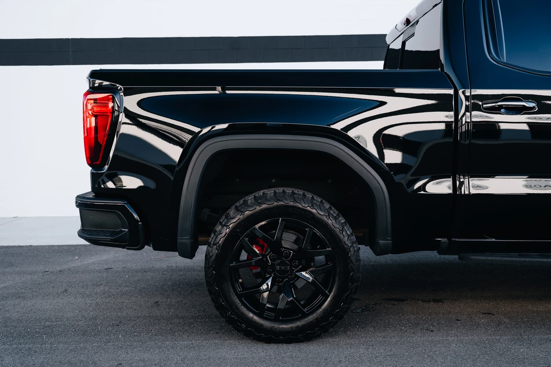 2023 GMC Sierra 5th Gen - Image 30 of 31