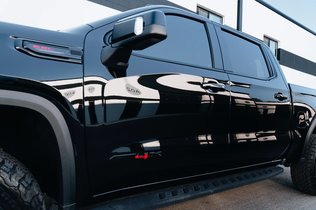 2023 GMC Sierra 5th Gen - Image 22 of 31