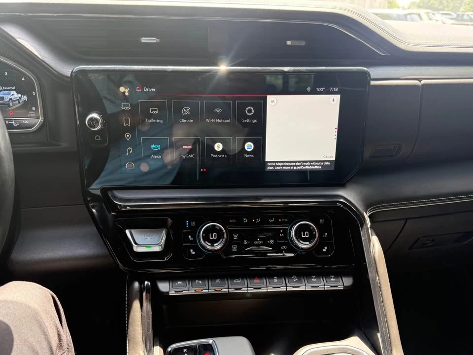 2023 GMC Sierra 5th Gen - Image 8 of 17