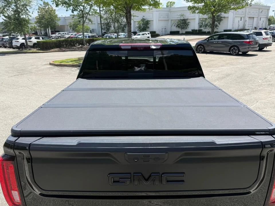 2023 GMC Sierra 5th Gen - Image 12 of 17