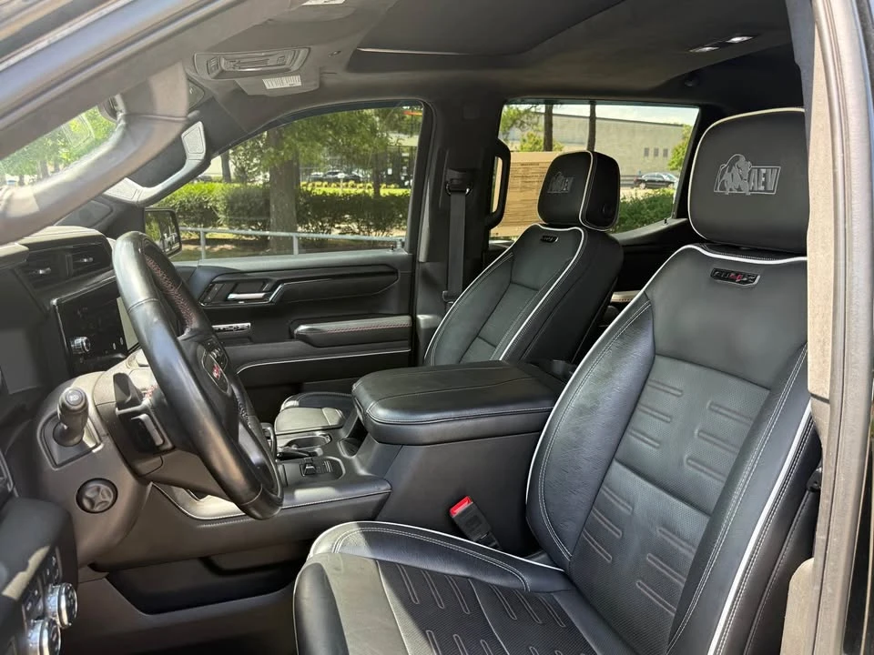 2023 GMC Sierra 5th Gen - Image 4 of 17