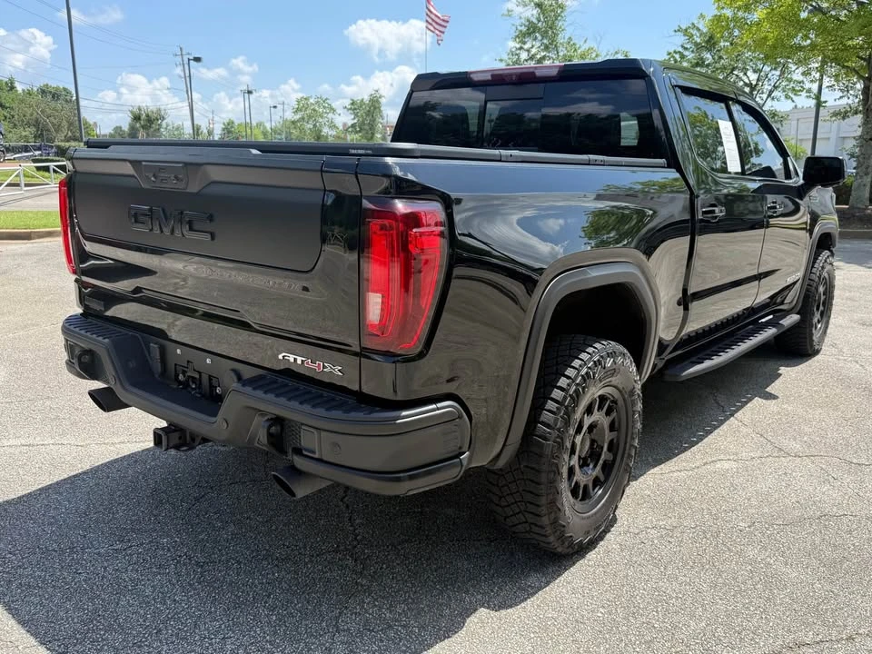 2023 GMC Sierra 5th Gen - Image 14 of 17