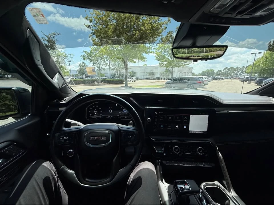 2023 GMC Sierra 5th Gen - Image 6 of 17