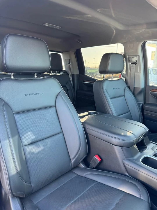2023 GMC Sierra 5th Gen - Image 15 of 16