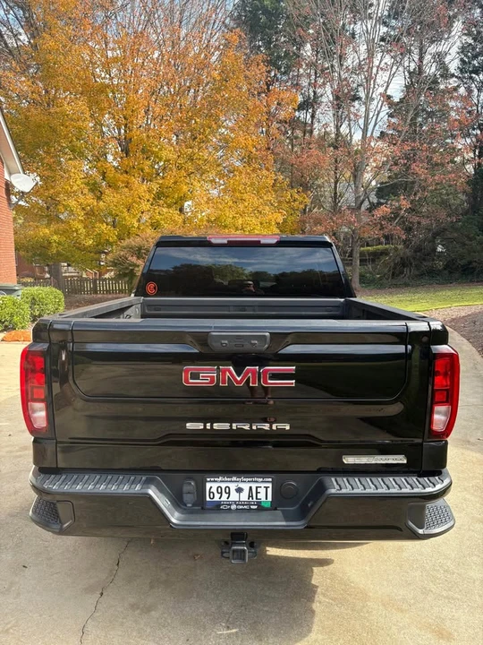 2023 GMC Sierra 5th Gen - Image 9 of 14