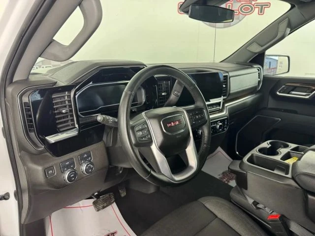 2023 GMC Sierra 5th Gen - Image 10 of 12