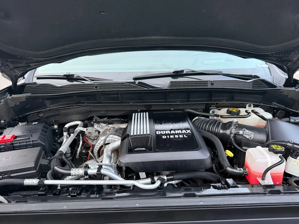 2023 GMC Sierra 5th Gen - Image 9 of 20
