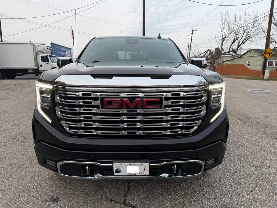 2023 GMC Sierra 5th Gen - Image 4 of 20