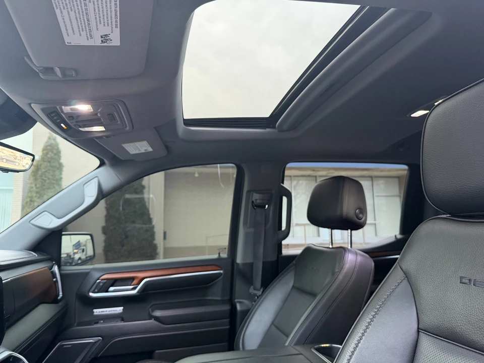 2023 GMC Sierra 5th Gen - Image 11 of 20