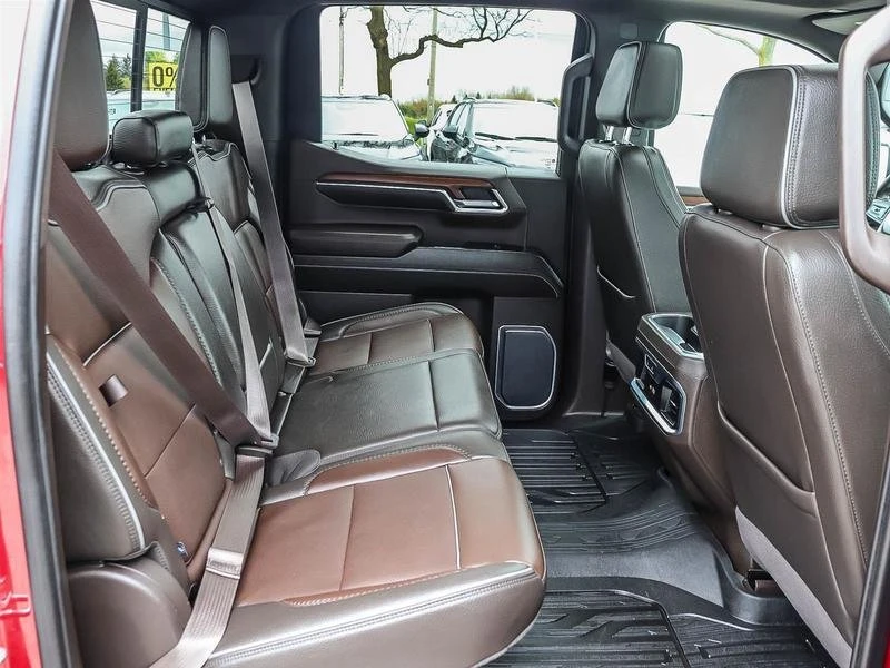 2023 GMC Sierra 5th Gen - Image 16 of 20